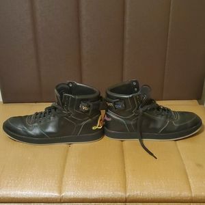 Black Louis Vuitton athletic shoes
